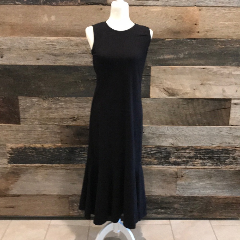 Lady and the Sailor Classy Black Midi Dress